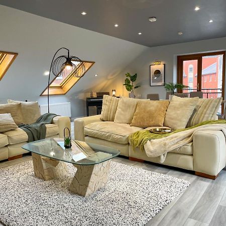 The Loft At Utopia Penthouse By M-Groupsa Swansea Dış mekan fotoğraf